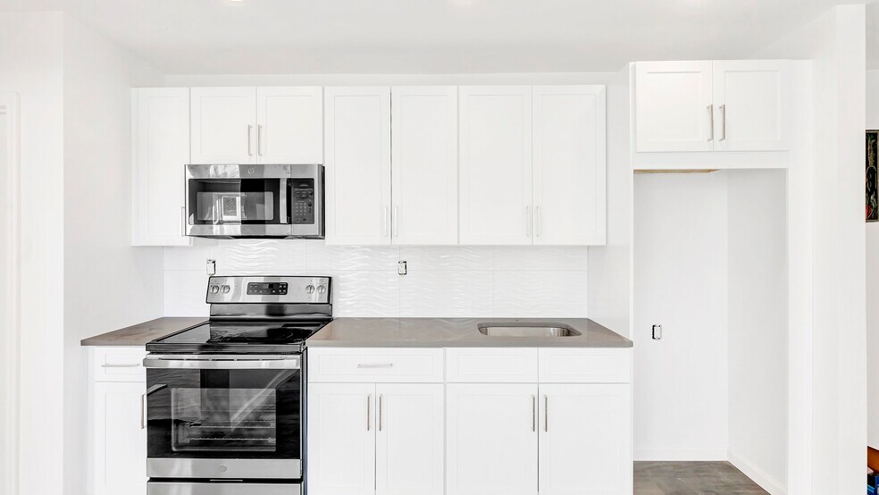 More Photos Of 12924 Merrick Blvd, Jamaica Apartments For Sale