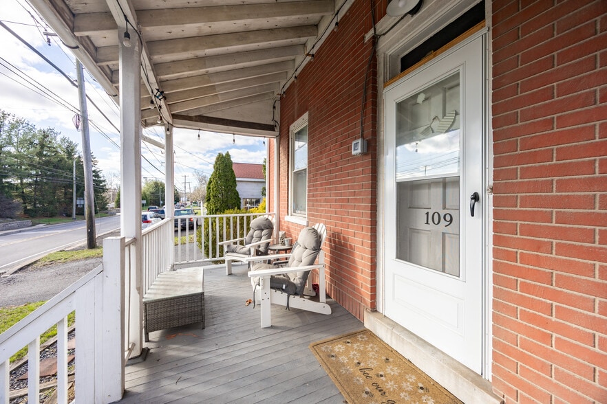 More Photos Of 109 Gravel Pike, Collegeville Office Residential For Sale