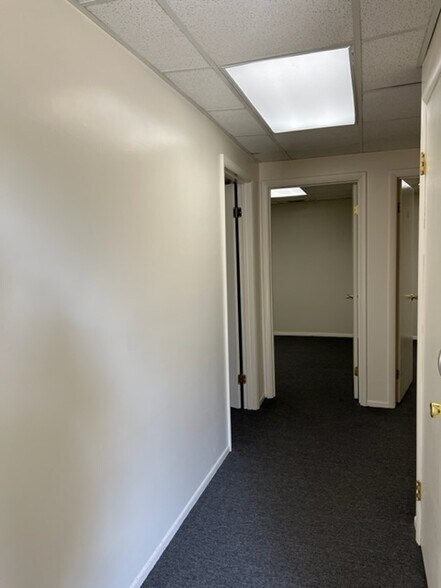 More Photos Of 3525 Ellicott Mills Dr, Ellicott City Office For Lease