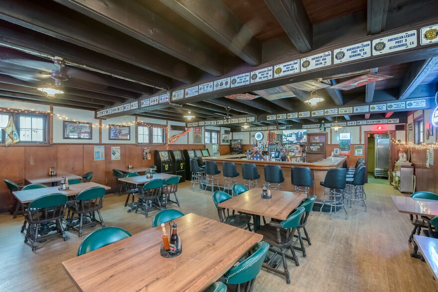 More Photos Of 4121 N Wilson Dr, Milwaukee Lodge Meeting Hall For Sale