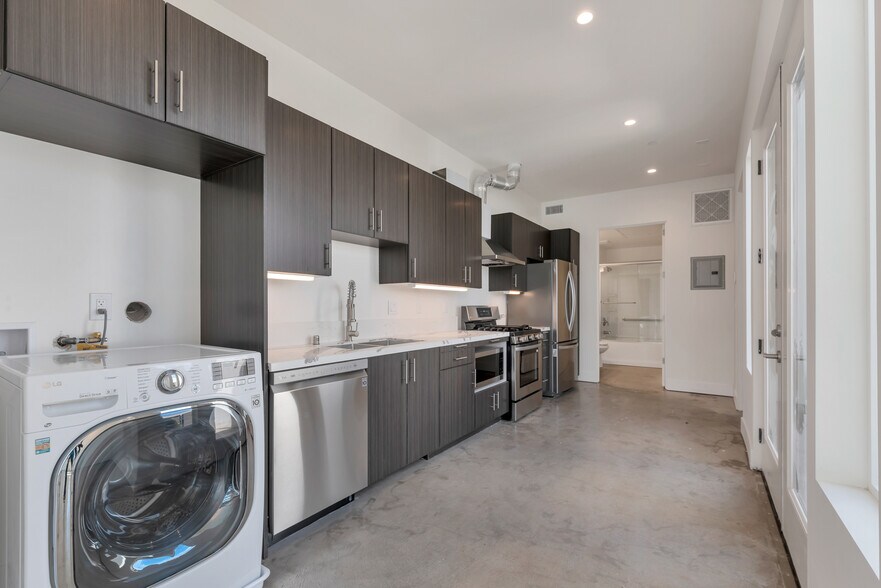 More Photos Of 4726 Utah St, San Diego Apartments For Sale