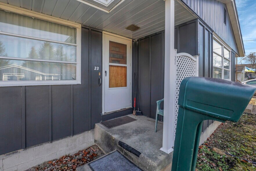 More Photos Of 12-35 Grove Ct, Marysville Apartments For Sale