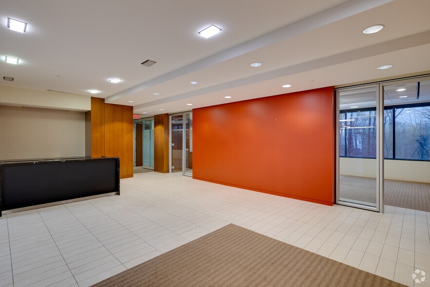 More Photos Of 120 Mountainview Blvd, Basking Ridge Office For Sale