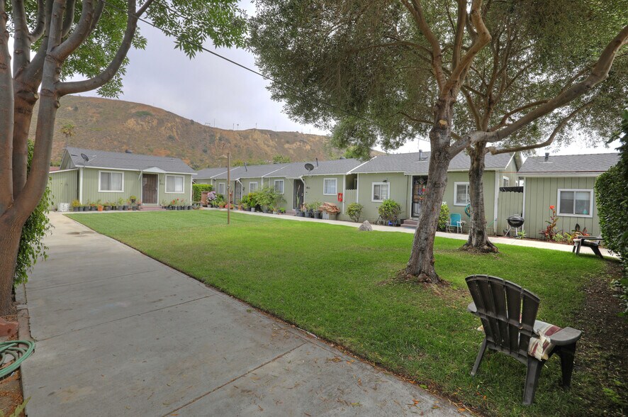 More Photos Of 852 N Ventura Ave, Ventura Apartments For Sale