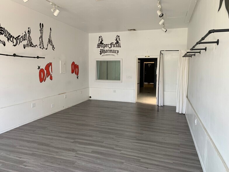 More Photos Of 7368-7374 Melrose Ave, Los Angeles Storefront For Lease