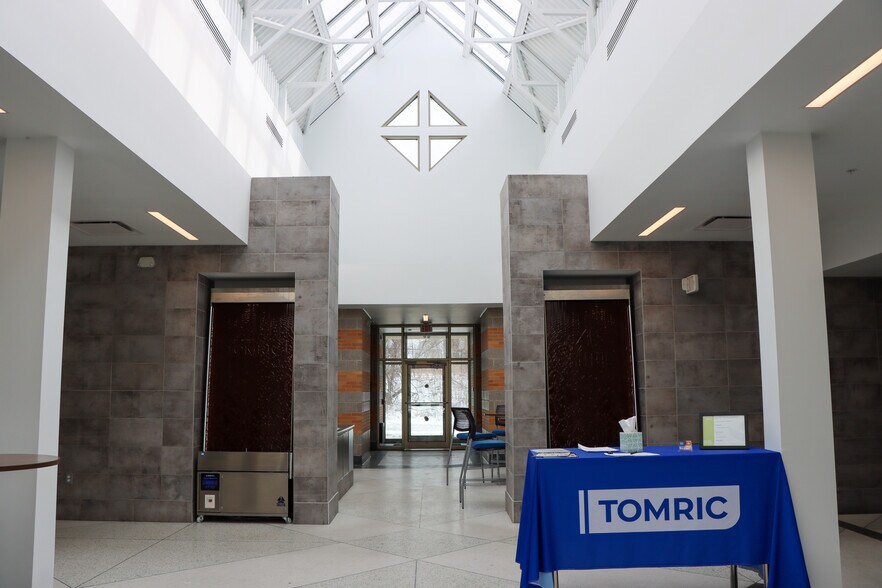 Primary Photo Of 85 River Rock Dr, Buffalo Office For Lease