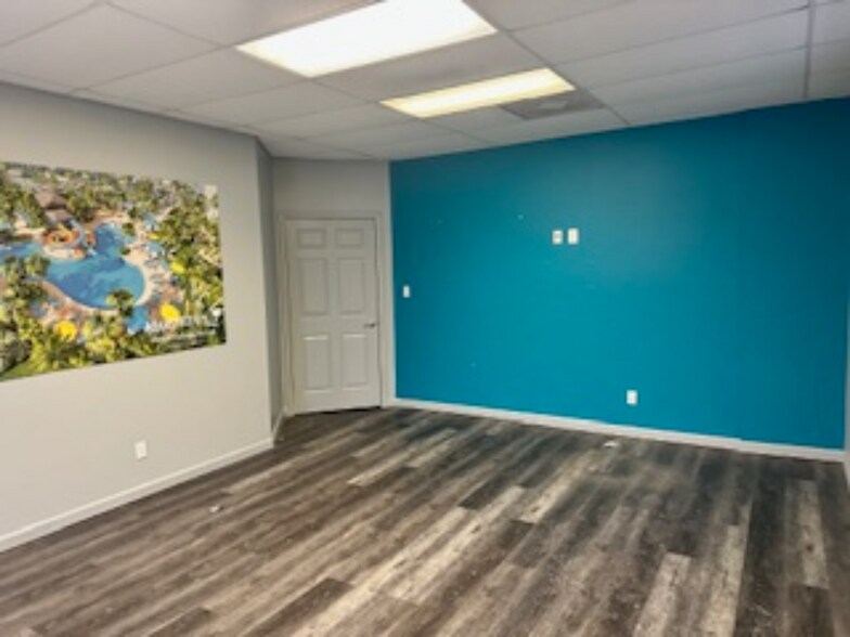 More Photos Of 12400 Front Beach Rd, Panama City Beach Light Distribution For Lease