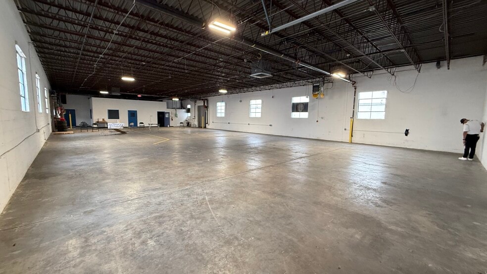 More Photos Of 125-155 Howard St, Phillipsburg Unknown For Lease