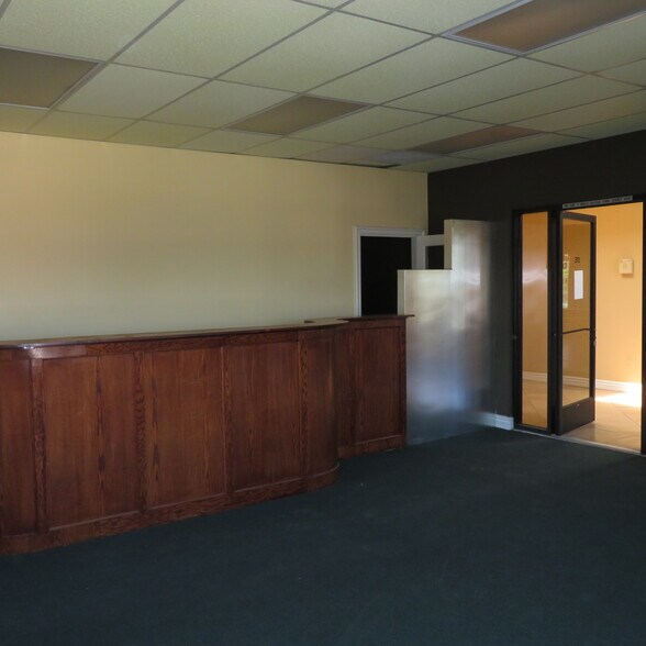 More Photos Of 17026-17030 E Cypress St, Covina Medical For Lease