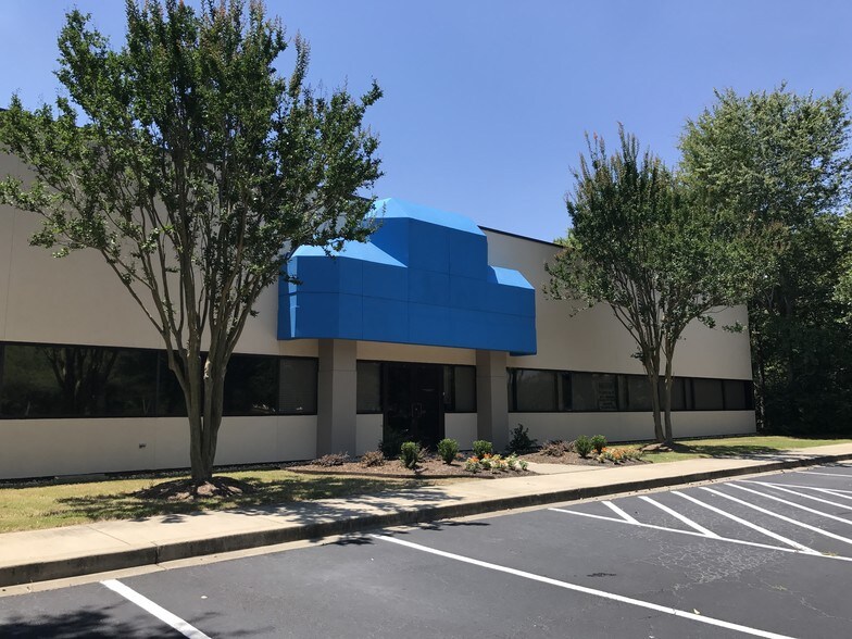 More Photos Of 2331 S Centennial Ave, Aiken Office Residential For Lease