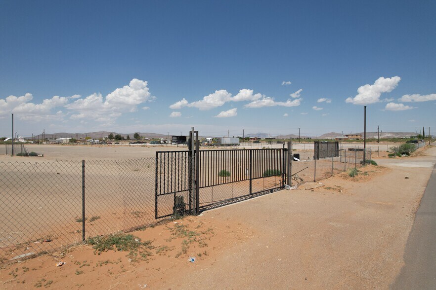 More Photos Of 14463 Cassidy Dr, El Paso Land For Lease