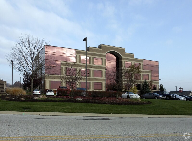 More Photos Of 4199 Kinross Lakes Pky, Richfield Office For Lease