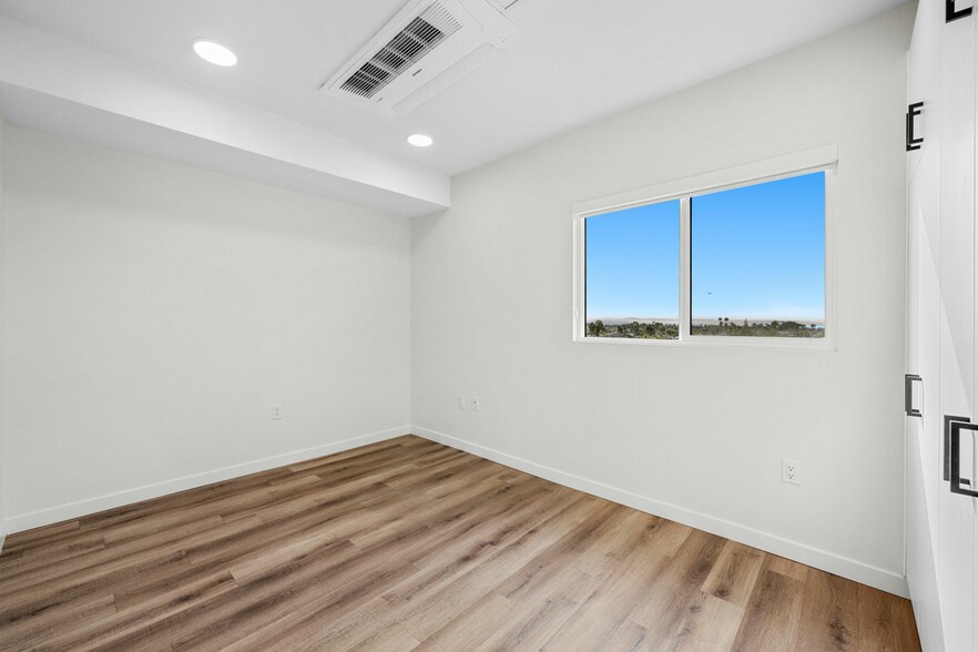 More Photos Of 3943 Oregon St, San Diego Apartments For Sale