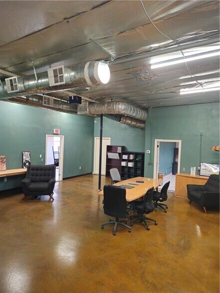 More Photos Of 536 W Mountain View Ave, La Habra Warehouse For Sale