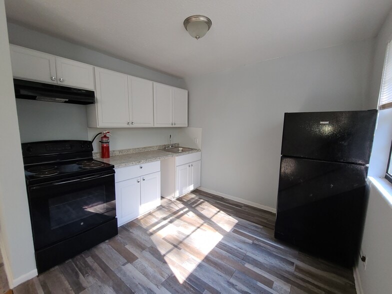 More Photos Of 640 Detroit St, Jacksonville Apartments For Sale