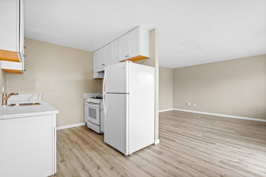 More Photos Of 1041 Calla Ave, Imperial Beach Apartments For Sale