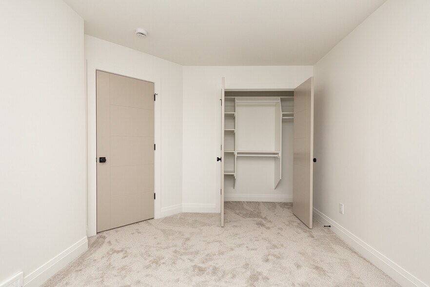 More Photos Of 304 50 w, Raymond Multifamily For Sale