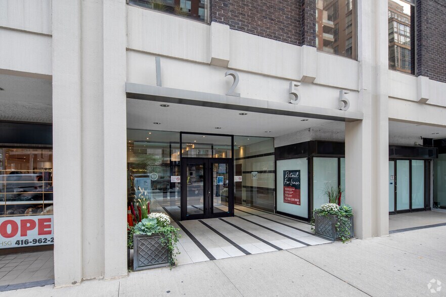 More Photos Of 1255 Bay St, Toronto Office For Sale