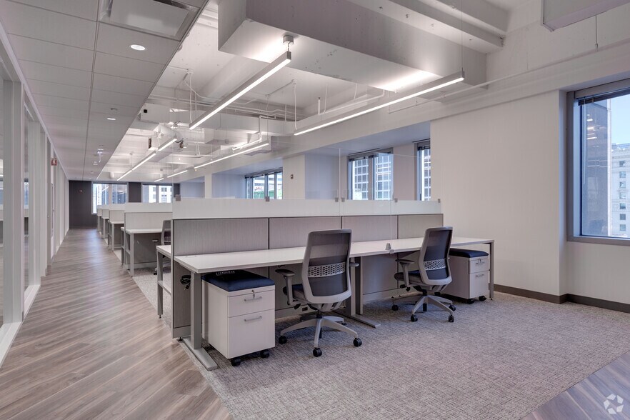 Photo of 15th Floor Ste 1560