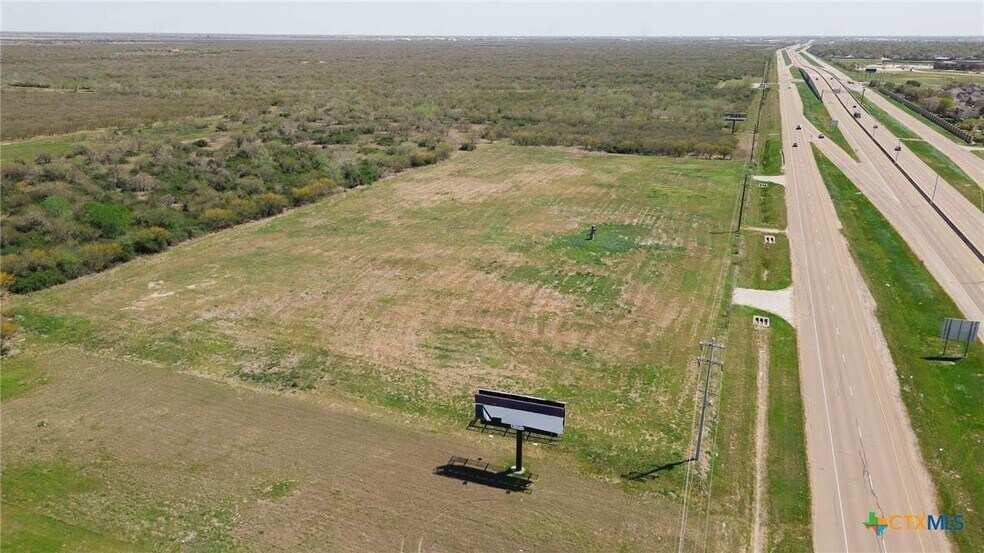 More Photos Of 000 NE Loop 463, Victoria Land For Sale