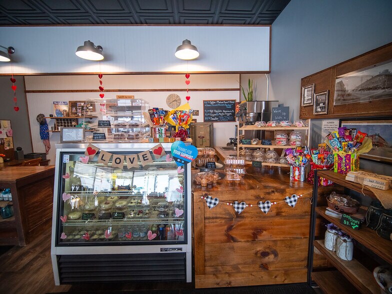 More Photos Of 2 E Main St, New Hampton General Retail For Sale