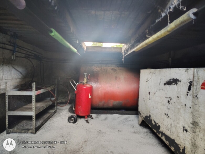More Photos Of 35457 US Highway 96 S, Buna Industrial For Sale