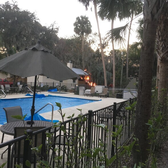 More Photos Of 1001 Front St, Welaka Hotel For Sale