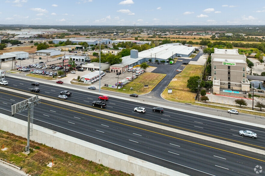 More Photos Of 1942 S Interstate 35, San Marcos Warehouse For Sale