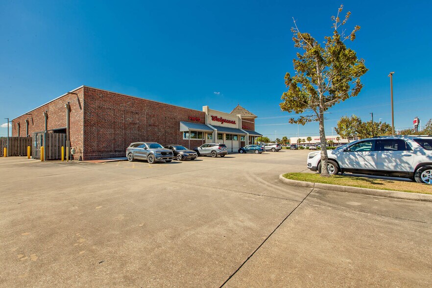 More Photos Of 1415 Saint Charles St, Houma Drugstore For Sale