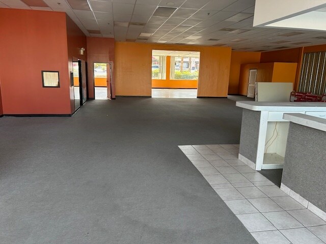 More Photos Of 72060 Highway 111, Rancho Mirage Freestanding For Lease