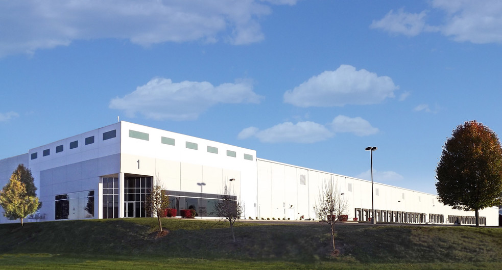 Primary Photo Of 1 S Shearer Dr, Carlisle Warehouse For Lease