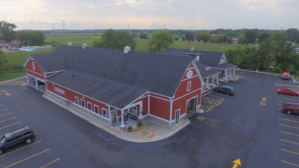 More Photos Of 3103 Il Route 176, Crystal Lake Storefront For Lease