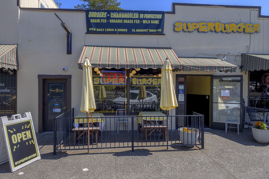 More Photos Of 8200 La Plaza, Cotati Storefront Retail Residential For Sale