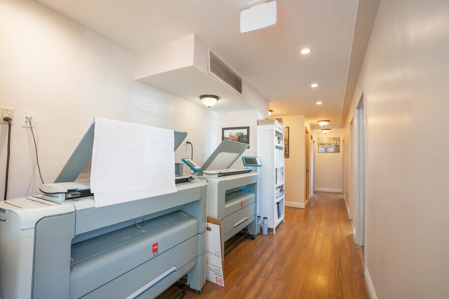 More Photos Of 99 Lafayette Ave, White Plains Light Manufacturing For Sale