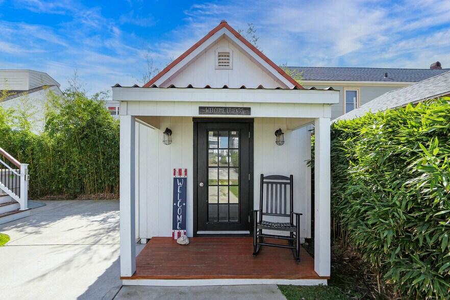 More Photos Of 5100 Atlantic Ave, Wildwood Hotel For Sale