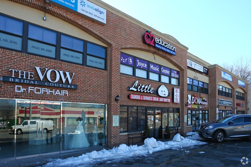 More Photos Of 25220 Northern Blvd, Little Neck Office For Sale