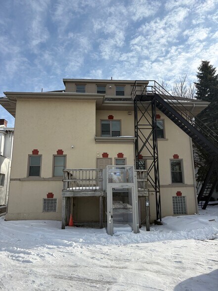 More Photos Of 246 W 6th St, Erie Office For Lease