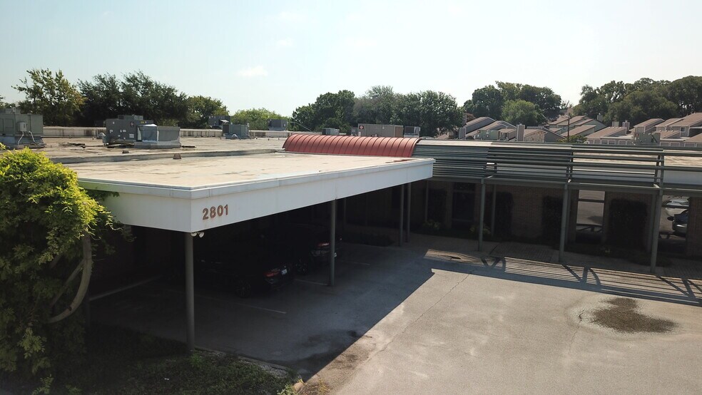 More Photos Of 2801 S Interstate 35 S, Austin Loft Creative Space For Lease