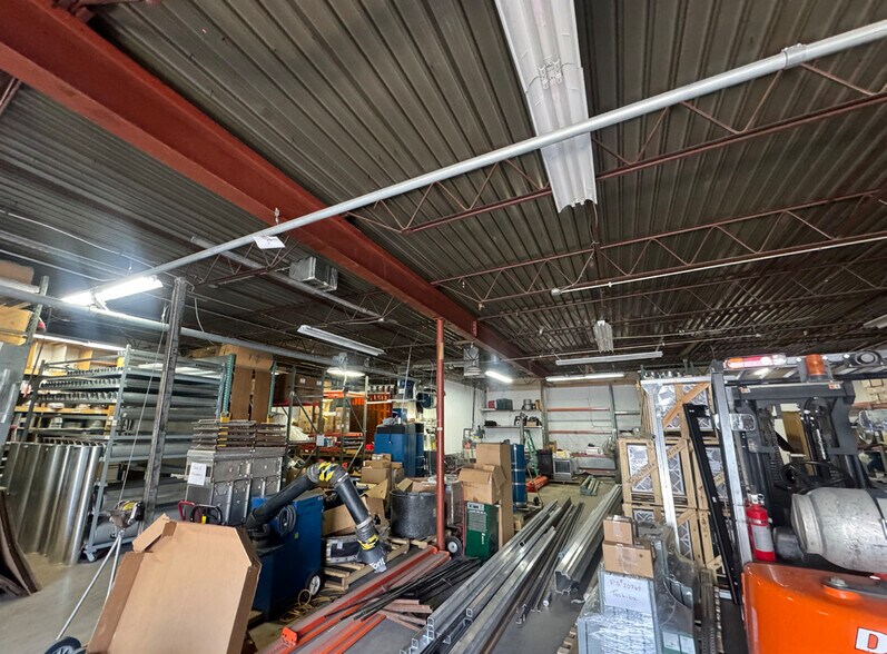 More Photos Of 3875 Elm St, Denver Warehouse For Sale