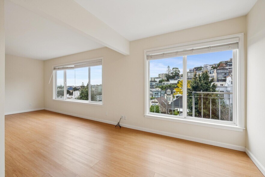 More Photos Of 237 Cumberland St, San Francisco Multifamily For Sale