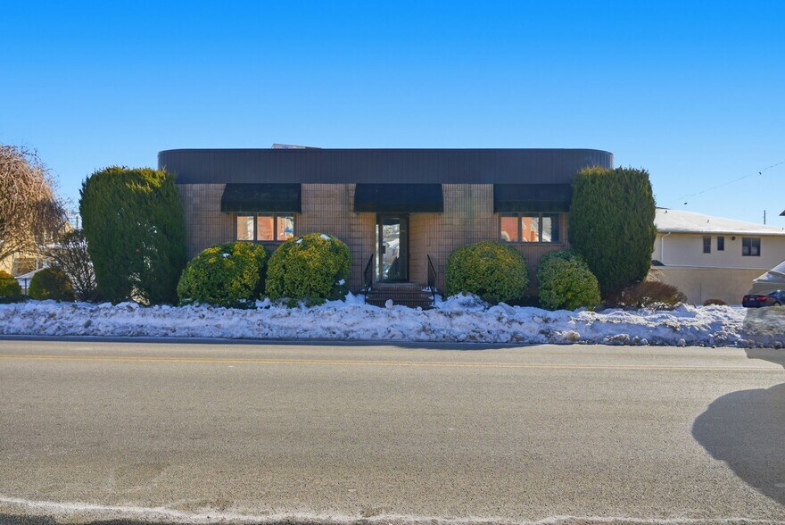 More Photos Of 415 Totowa Rd, Totowa Medical For Sale