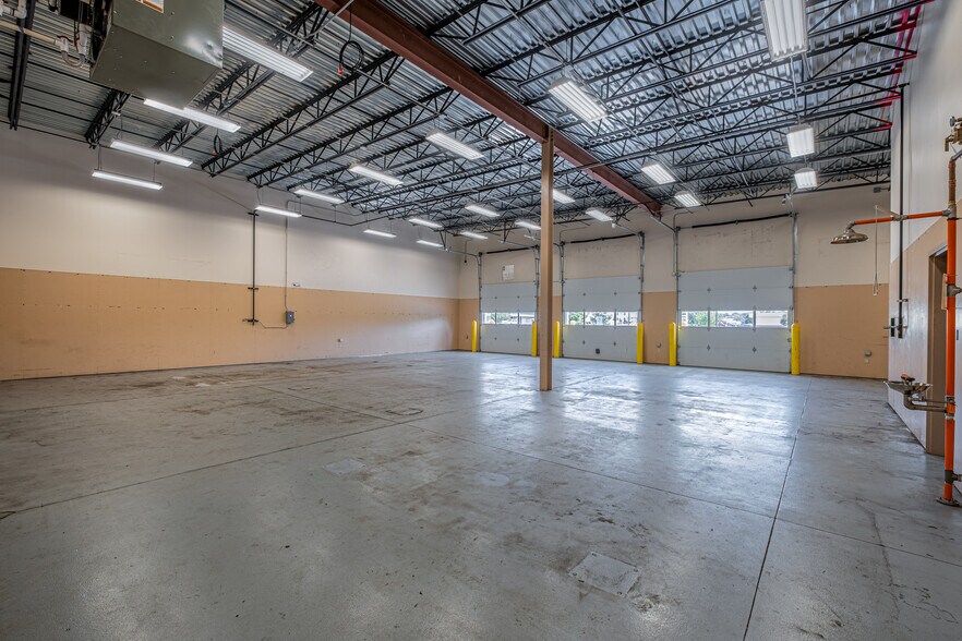 More Photos Of 1053 Harrisburg Pike, Carlisle General Retail For Lease