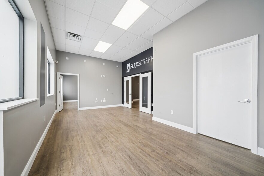 More Photos Of 4491 School Rd S, Export Freestanding For Sale