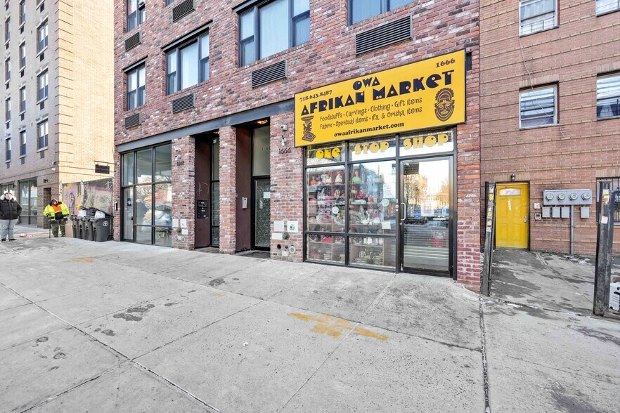 More Photos Of , Brooklyn Unknown For Sale