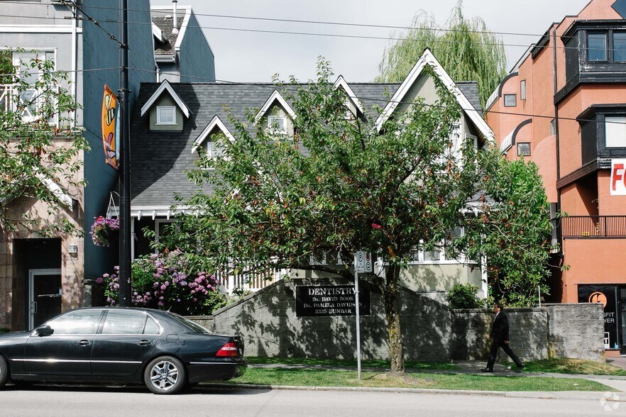 More Photos Of 3335 Dunbar St, Vancouver Freestanding For Sale