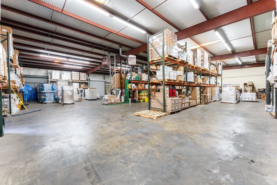 More Photos Of 636 Industrial Blvd, Gainesville Warehouse For Sale