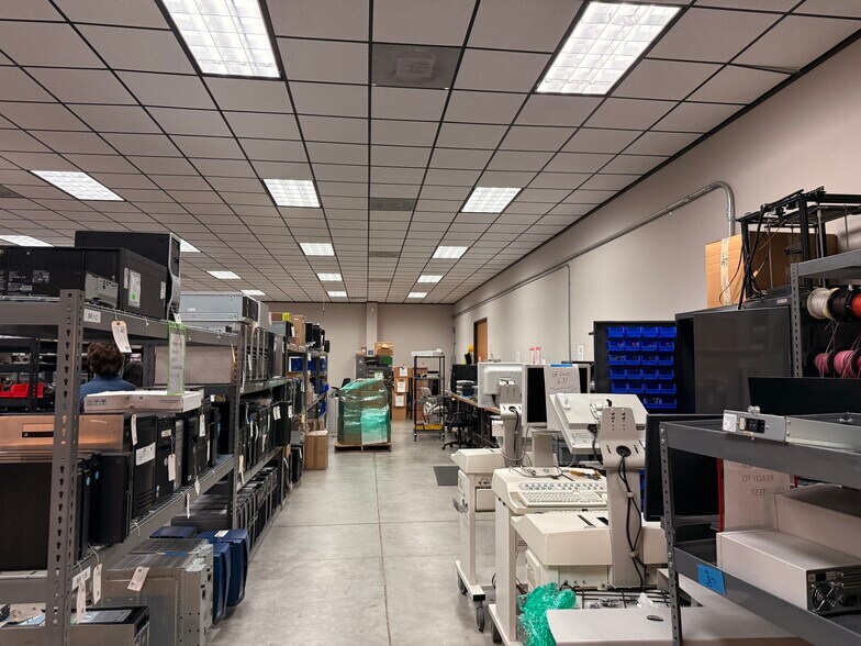 More Photos Of 10010 Fairbanks North Houston Rd, Houston Manufacturing For Sale