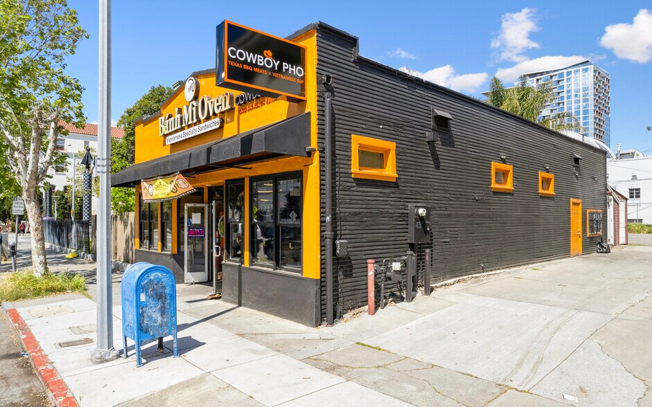 More Photos Of 221 E San Fernando St, San Jose Restaurant For Sale