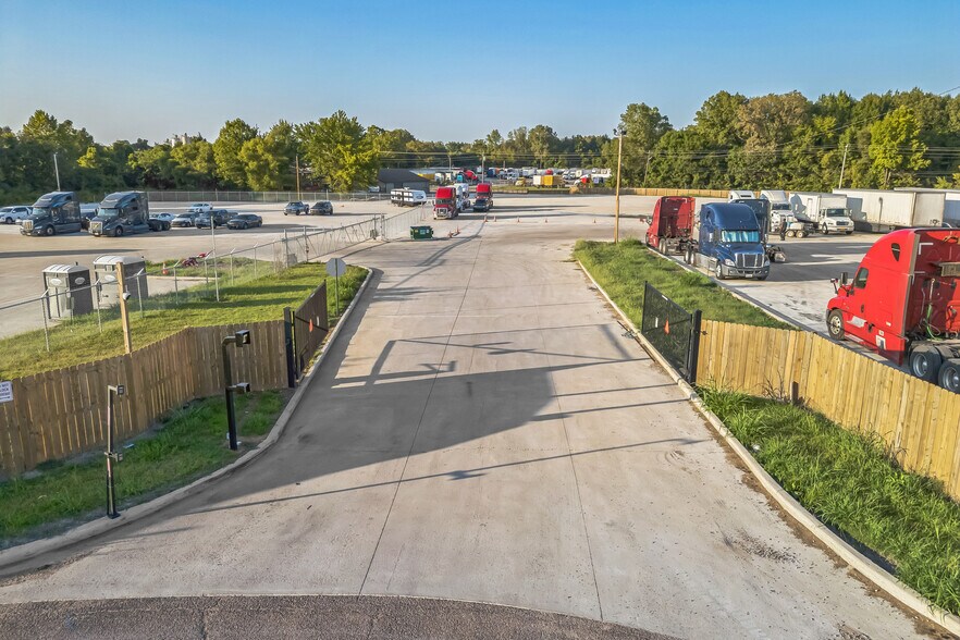 More Photos Of 6860 Stateline Rd, Olive Branch Land For Lease