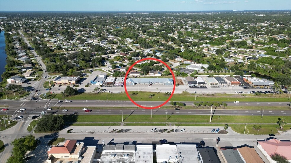 More Photos Of 3762 Tamiami Trl, Port Charlotte Freestanding For Lease